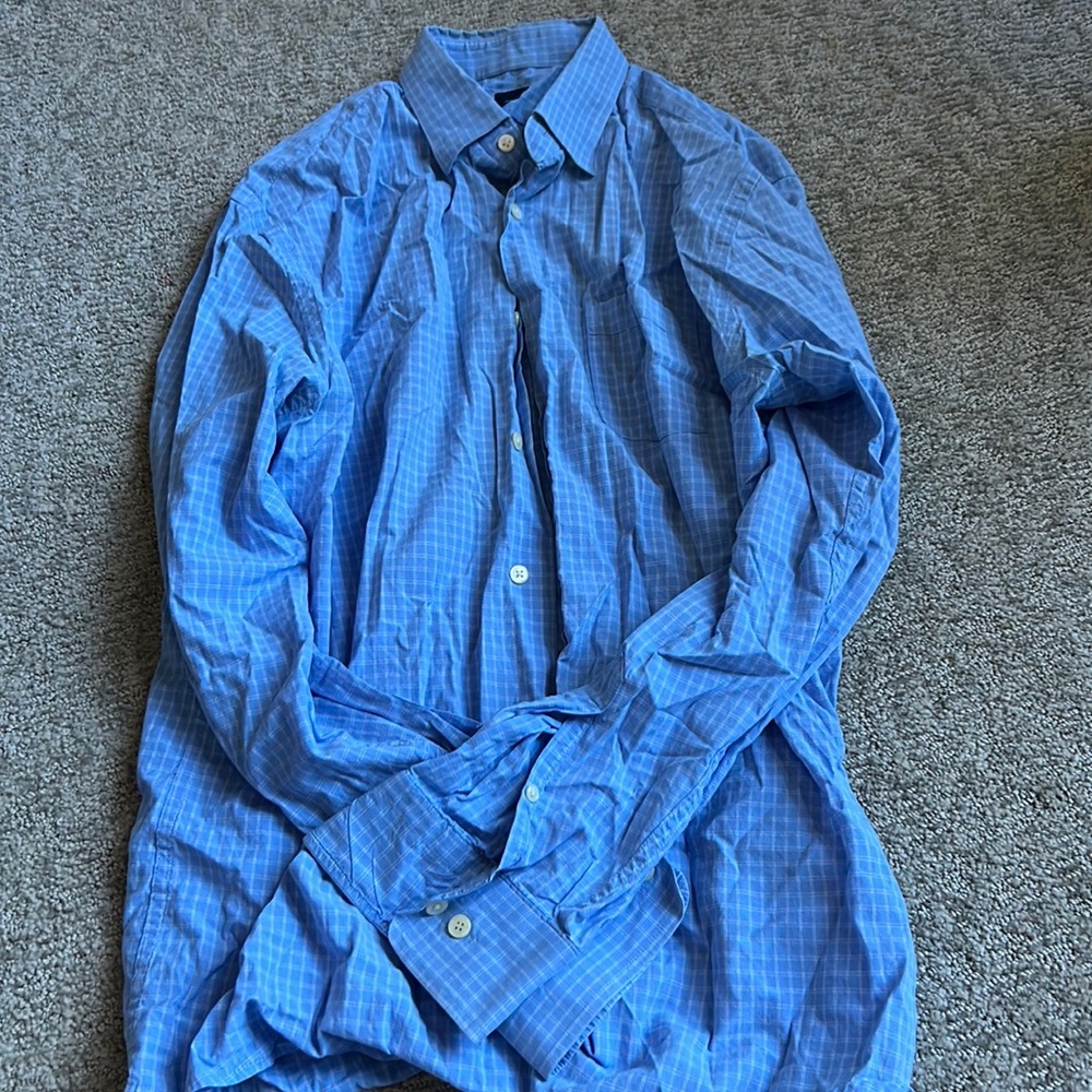 Gap shirt